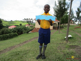 Bunte Briefe für Uganda