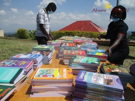 2020-06-27 Bücher Primary und Secondary School (123)